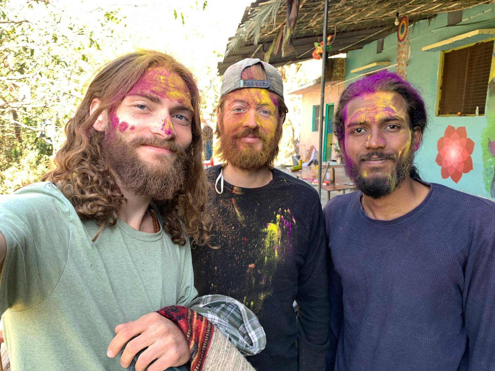 Banjara Hostel Rishikesh Bagian luar foto